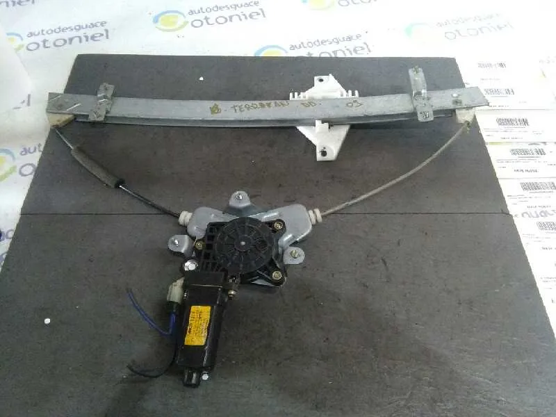 Elevalunas Delantero Derecho para Hyundai Terracan (Hp)