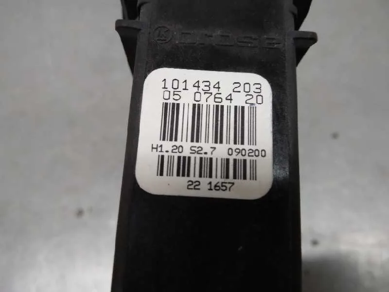 Motor Elevalunas Delantero Derecho para Volkswagen Passat Berlina (3B2)