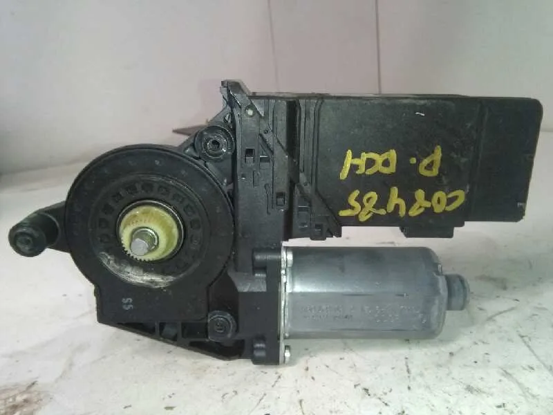 Motor Elevalunas Delantero Derecho para Skoda Superb (3U4)