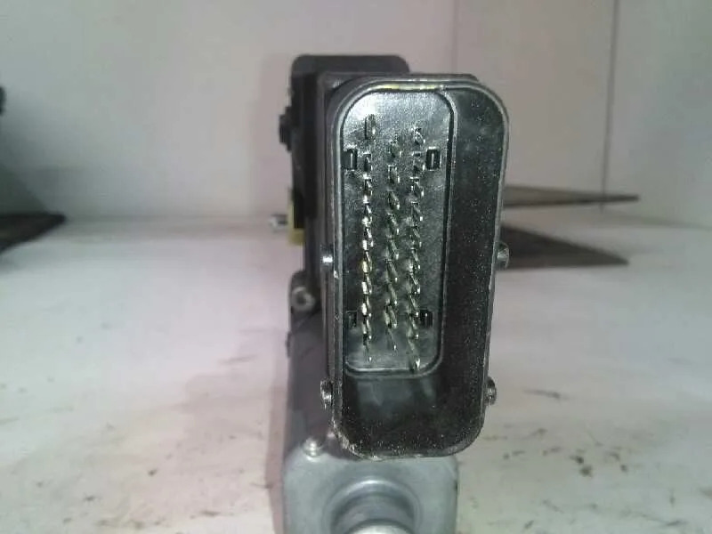Motor Elevalunas Delantero Derecho para Skoda Superb (3U4)