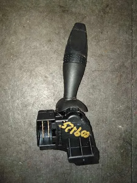 Mando Limpia para Ford Fiesta (Cbk)