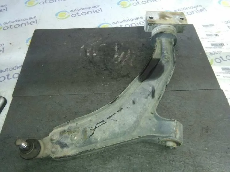 Brazo Suspension Inferior Delantero Derecho para Land Rover Freelander