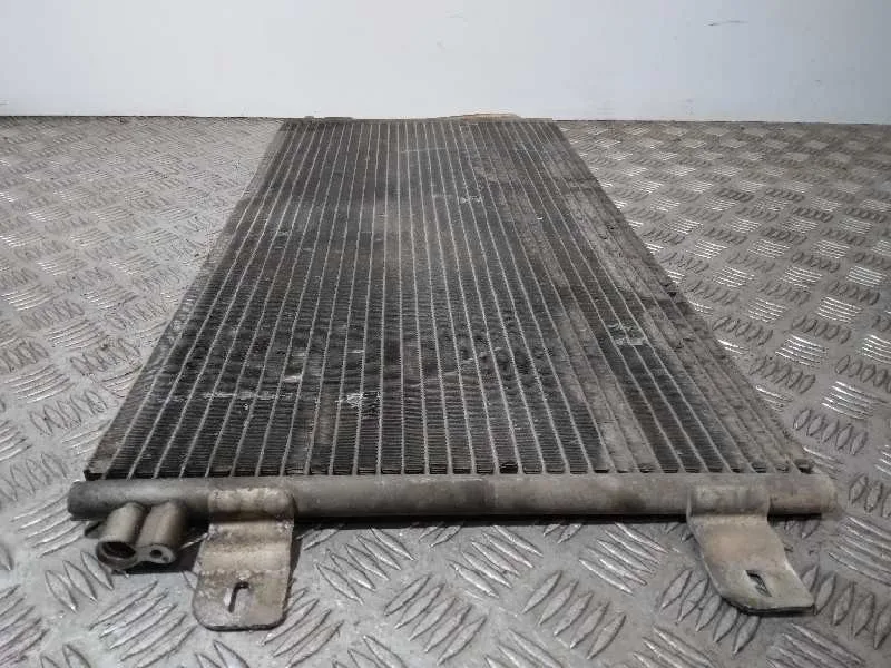 Condensador / Radiador Aire Acondicionado para Opel Movano
