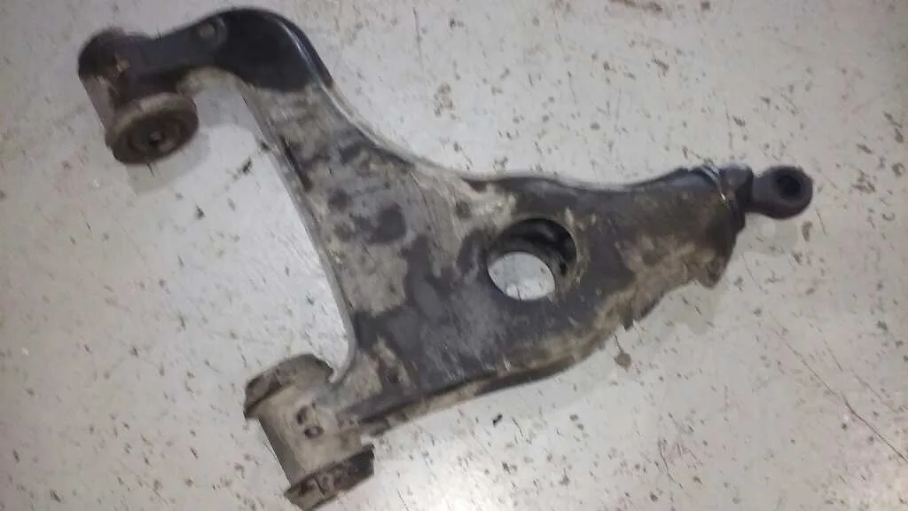 Brazo Suspension Inferior Delantero Izquierdo para Mercedes-Benz Clase E (W210) Berlina Diesel