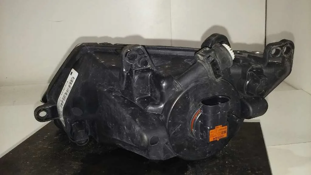 Faro Antiniebla Izquierdo para Seat Toledo (Kg3)