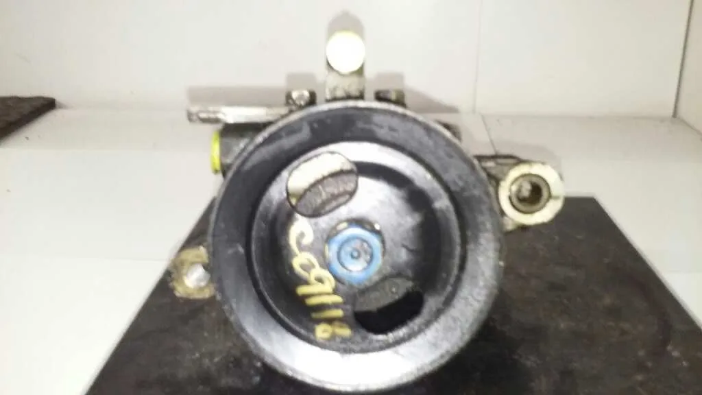 Bomba Direccion para Hyundai Coupe (J2)