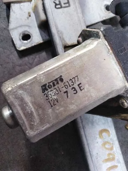 Elevalunas Delantero Derecho para Mazda Mx-3 (Ec)