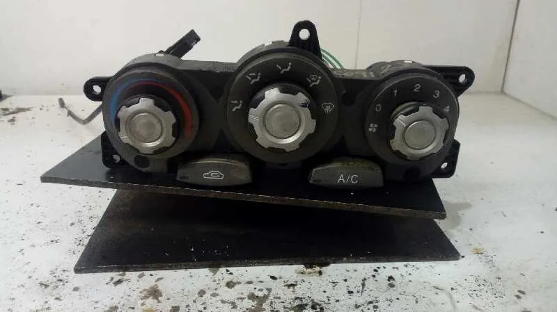 Mando Calefaccion / Aire Acondicionado para Hyundai Coupe (Rd)