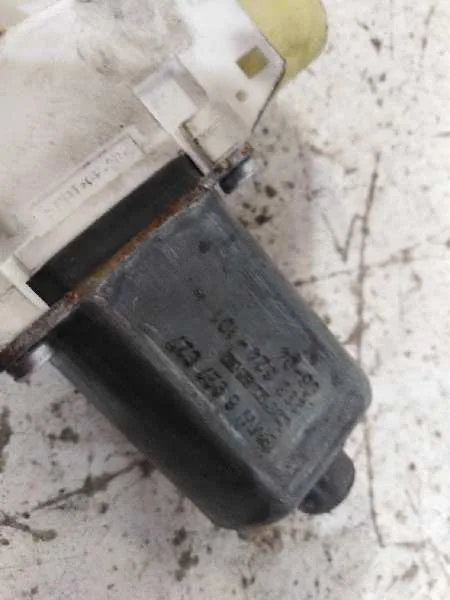 Elevalunas Delantero Izquierdo para Bmw Serie 1 Berlina (E81/E87)