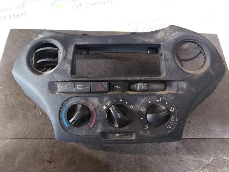 Mando Calefaccion / Aire Acondicionado para Toyota Yaris (Ncp1/Nlp1/Scp1)