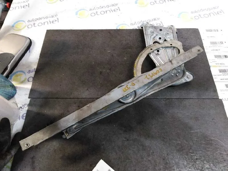 Elevalunas Delantero Izquierdo para Renault Megane Iii Berlina 5 P