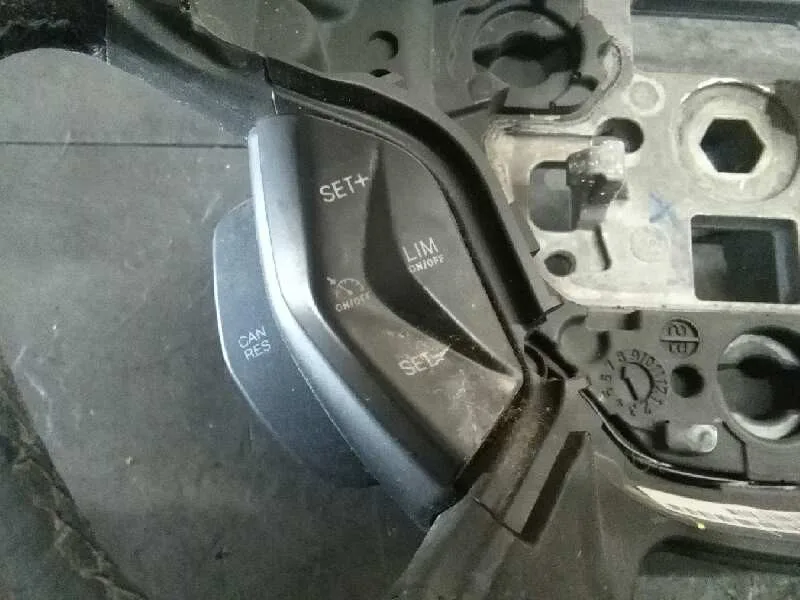 Volante para Ford C-Max