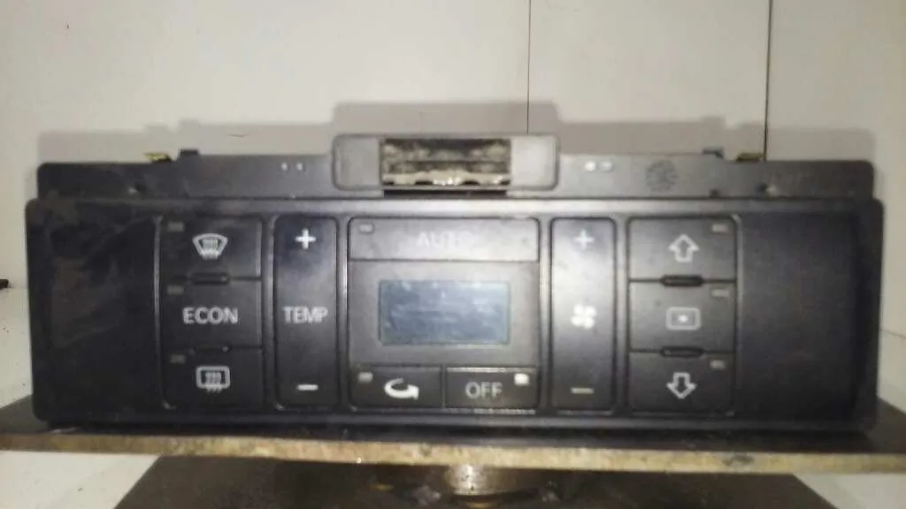 Mando Climatizador para Audi A4 Berlina (B5)