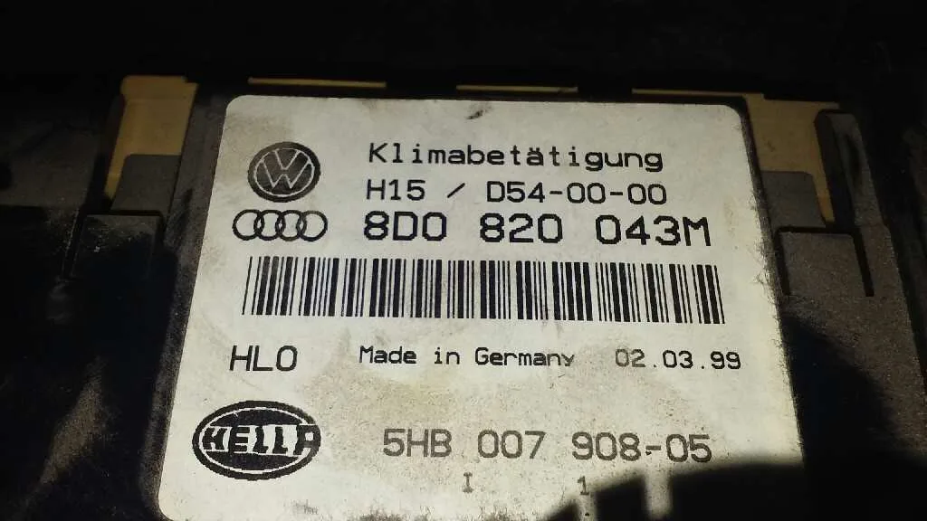 Mando Climatizador para Audi A4 Berlina (B5)