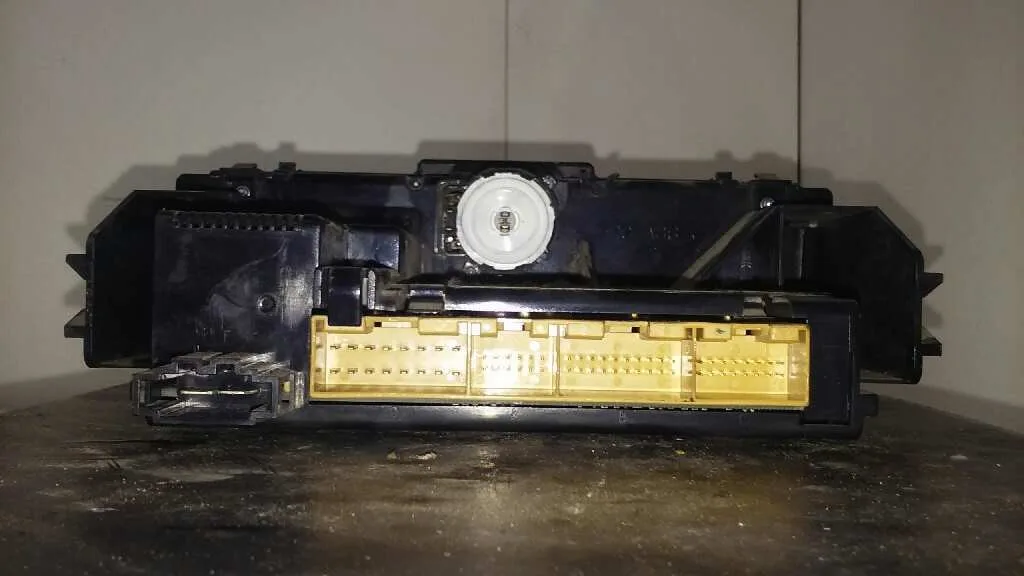 Mando Climatizador para Audi A4 Berlina (B5)