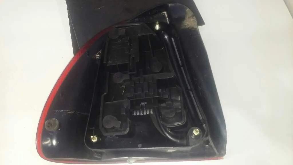 Piloto Trasero Derecho para Mg Serie 45 (Rt)