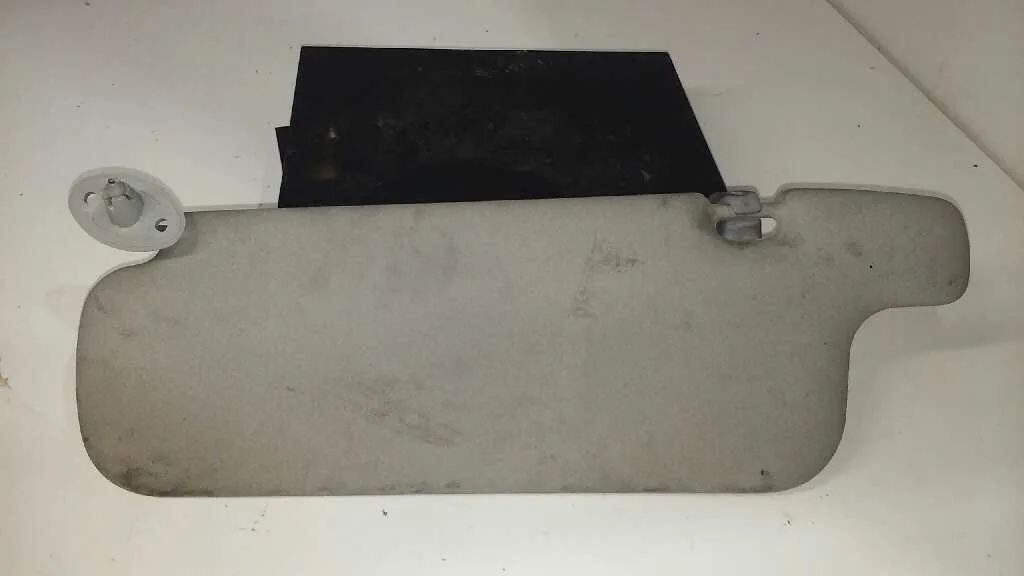Parasol Derecho para Toyota Yaris (Ncp1/Nlp1/Scp1)