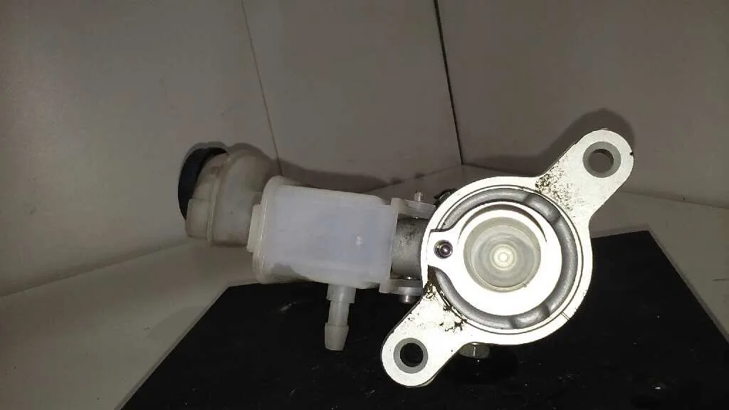 Bomba Freno para Nissan Qashqai (J10)