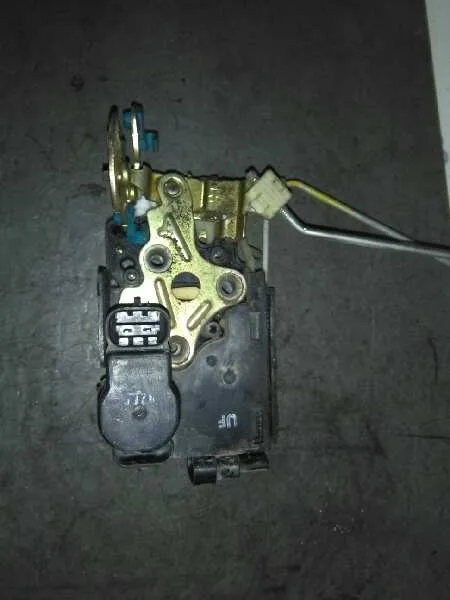 Cerradura Puerta Delantera Derecha para Daewoo Tacuma