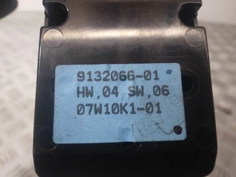 Mando Elevalunas Delantero Izquierdo para Bmw Serie 1 Berlina (E81/E87)