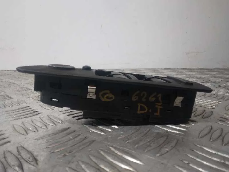 Mando Elevalunas Delantero Izquierdo para Bmw Serie 1 Berlina (E81/E87)