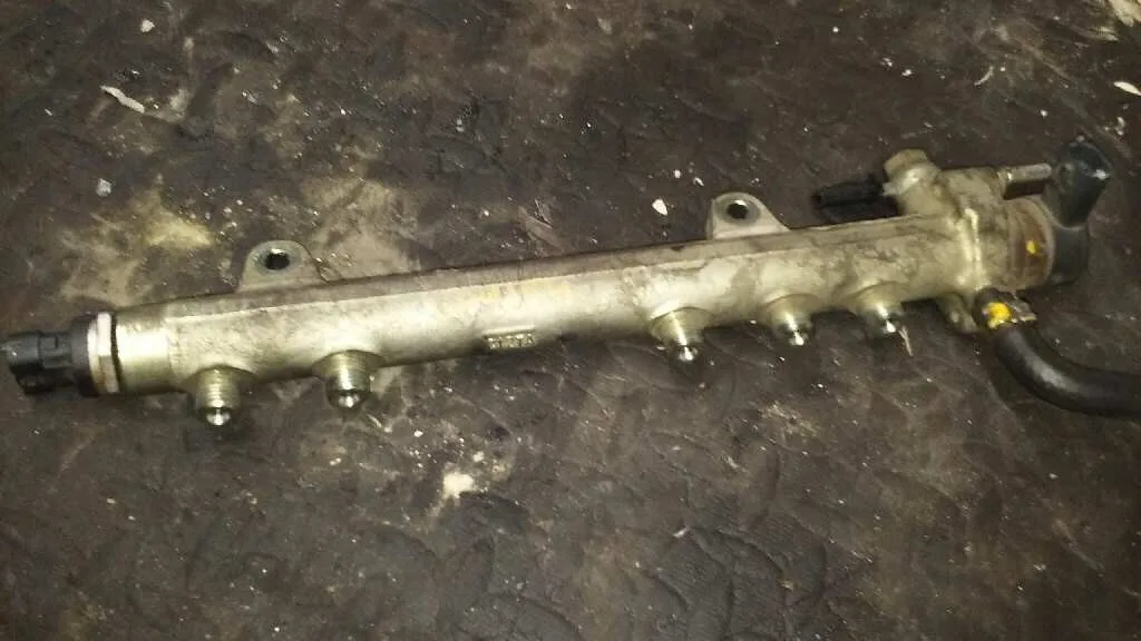 Rampa Inyectora para Opel Combo (Corsa B)