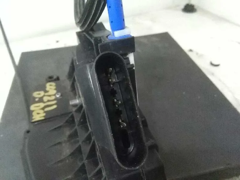 Cerradura Puerta Delantera Derecha para Ford Fiesta (Cb1)