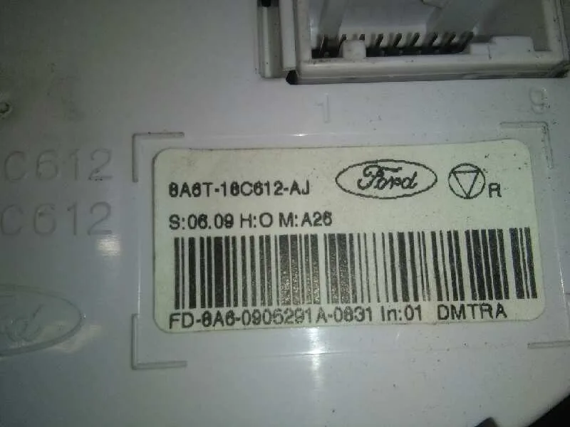 Mando Climatizador para Ford Fiesta (Cb1)
