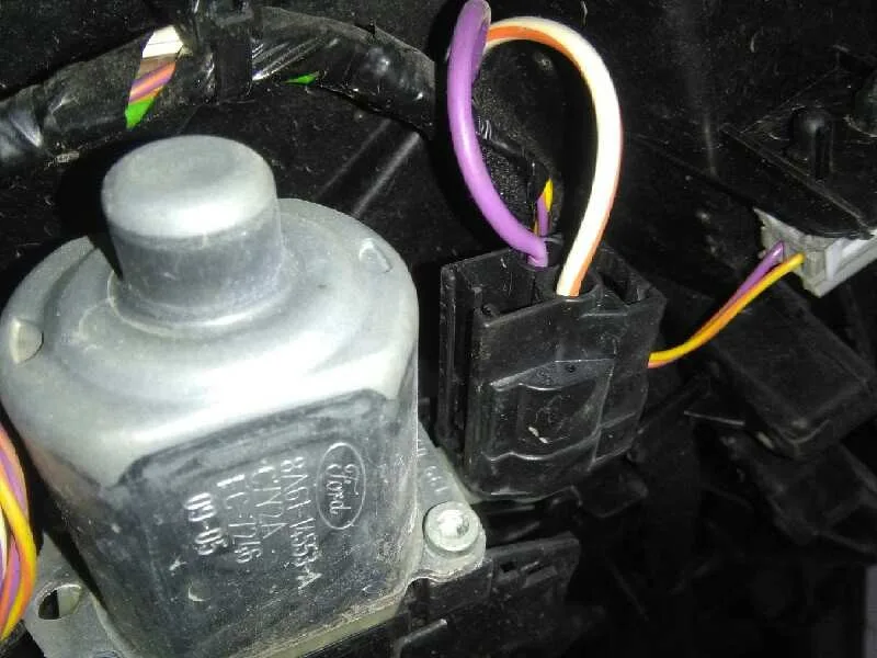 Elevalunas Delantero Derecho para Ford Fiesta (Cb1)