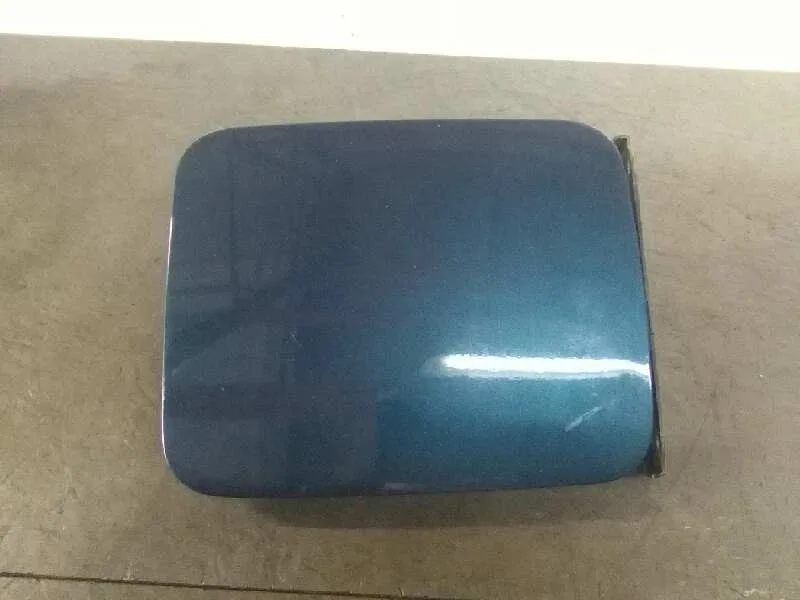 Tapa Exterior Combustible para Nissan Almera (N16/E)