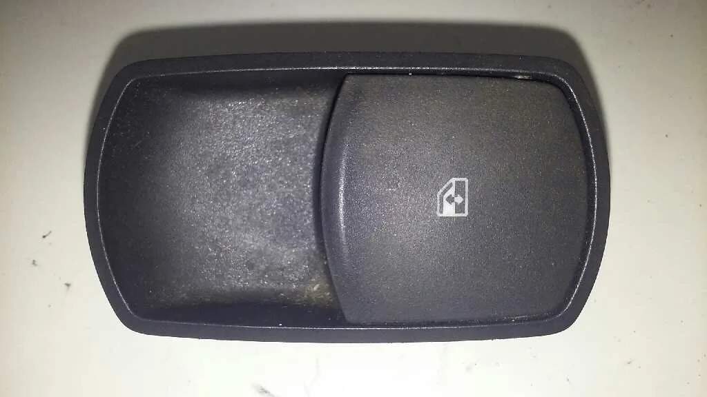 Mando Elevalunas Delantero Derecho para Opel Corsa D