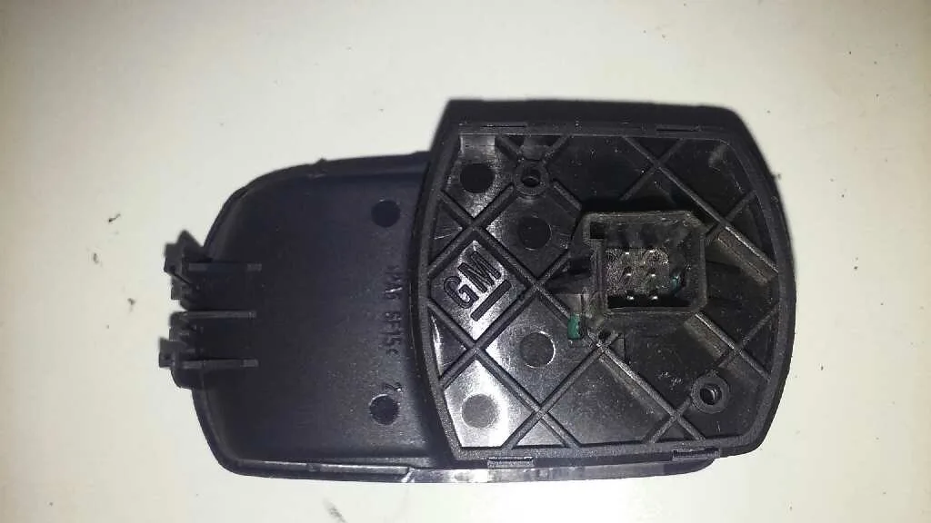 Mando Elevalunas Delantero Derecho para Opel Corsa D