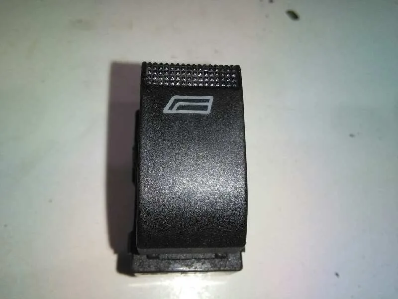 Mando Elevalunas Delantero Derecho para Audi A3 (8L)