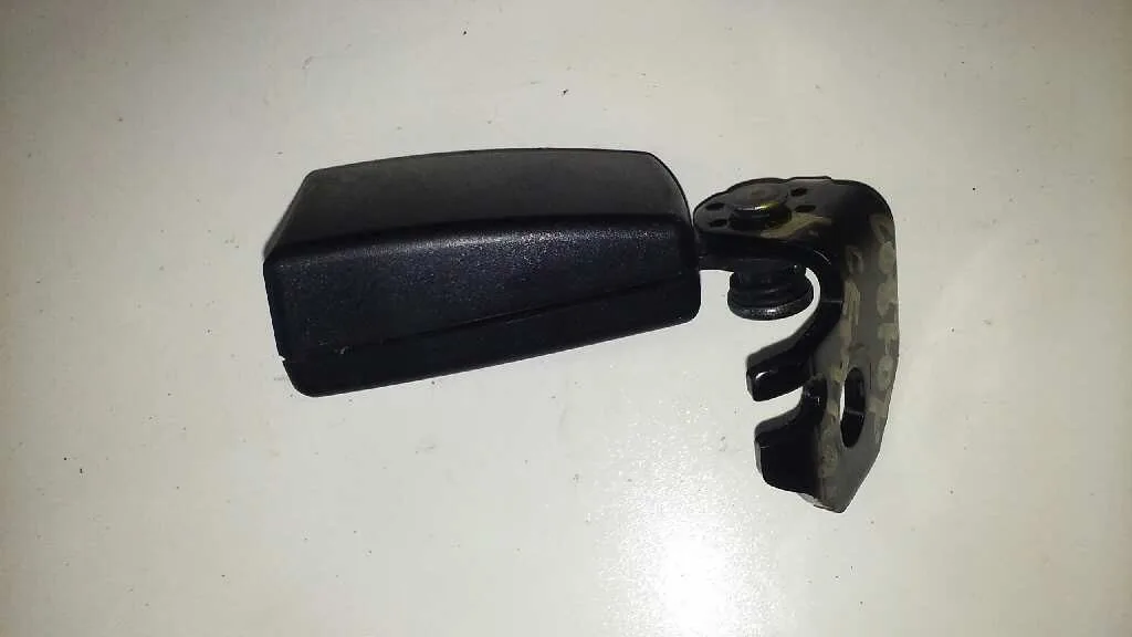 Enganche Cinturon para Opel Corsa D