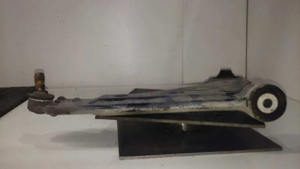 Brazo Suspension Inferior Delantero Derecho para Opel Corsa D