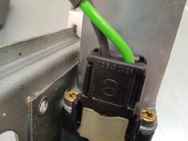 Elevalunas Delantero Izquierdo para Mercedes-Benz Clase A (W168)