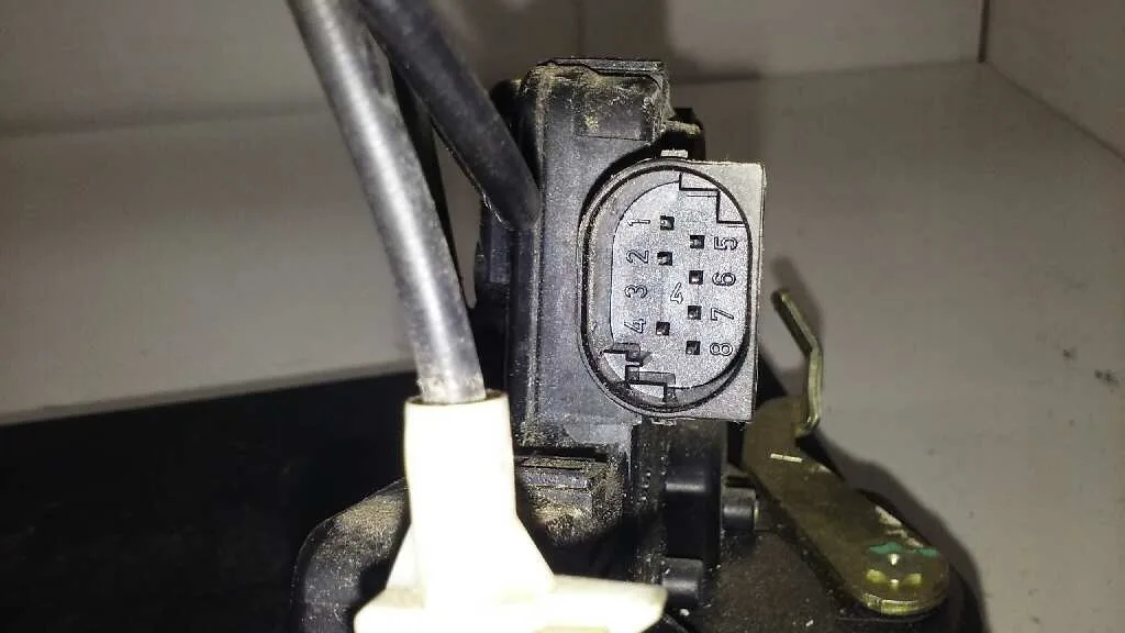 Cerradura Puerta Trasera Izquierda para Bmw Serie 3 Berlina (E46)