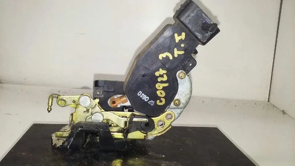 Cerradura Puerta Trasera Izquierda para Toyota Corolla (E11)