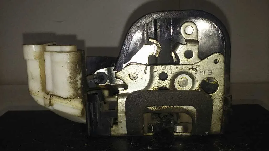 Cerradura Puerta Delantera Derecha para Alfa Romeo 147 (190)