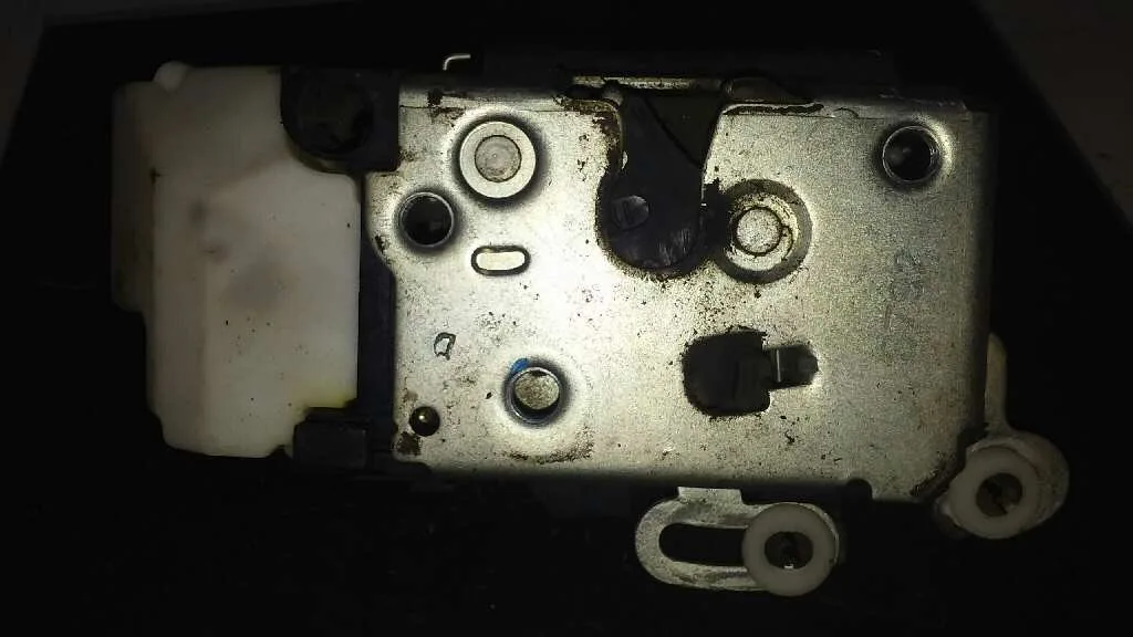 Cerradura Puerta Delantera Derecha para Alfa Romeo 147 (190)
