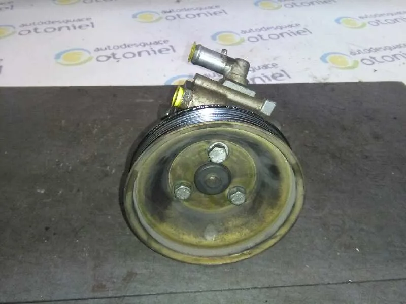 Bomba Direccion para Alfa Romeo 147 (190)