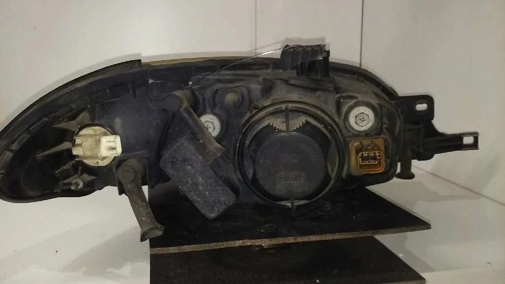 Faro Izquierdo para Chevrolet Lacetti