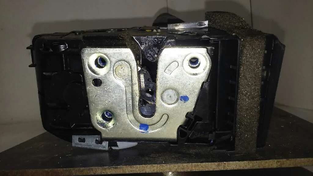 Cerradura Puerta Delantera Derecha para Nissan Juke (F15)