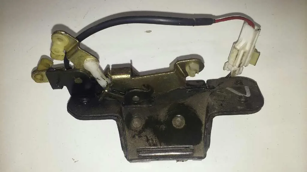 Cerradura Maletero / Porton para Daewoo Lacetti