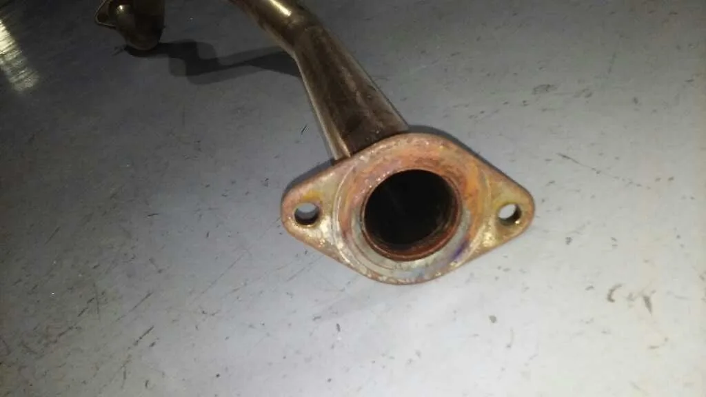 Tubo Escape Central para Nissan Juke (F15)