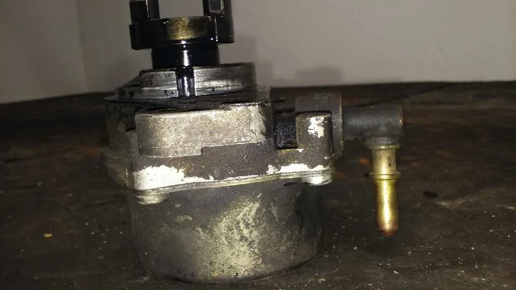 Depresor Freno / Bomba Vacio para Opel Combo (Corsa C)