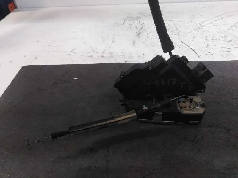 Cerradura Puerta Trasera Derecha para Smart Forfour