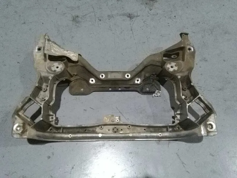 Puente Delantero para Mercedes-Benz Clase C (W203) Berlina