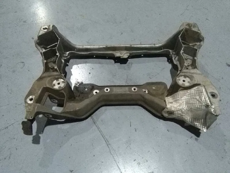 Puente Delantero para Mercedes-Benz Clase C (W203) Berlina