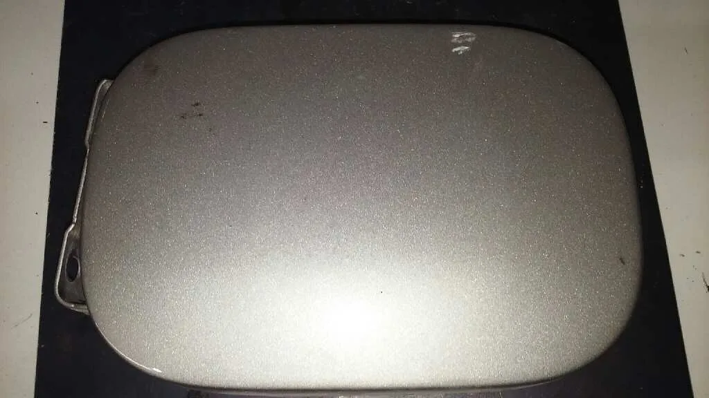 Tapa Exterior Combustible para Mercedes-Benz Clase C (W203) Berlina